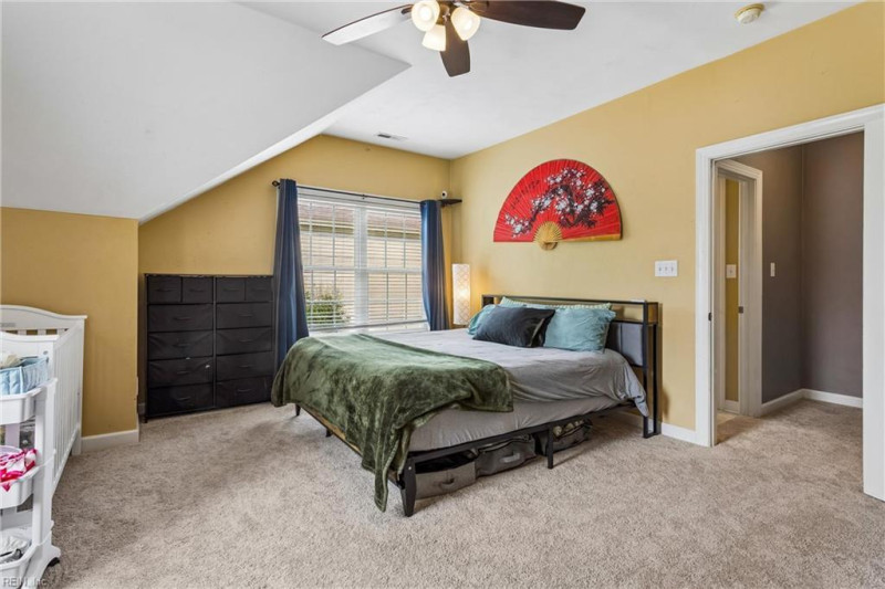 Photo 36 of 49 residential for sale in Chesapeake virginia Photo 36 of 49 residential for sale in Chesapeake virginia