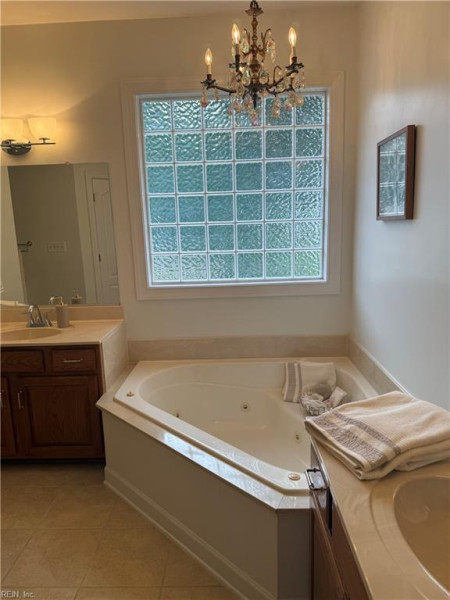 Photo 10 of 49 residential for sale in Suffolk virginia