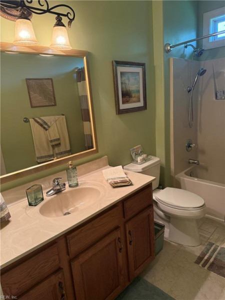 Photo 25 of 49 residential for sale in Suffolk virginia