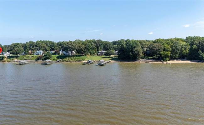803 Riverside Drive, Newport News, VA 23606