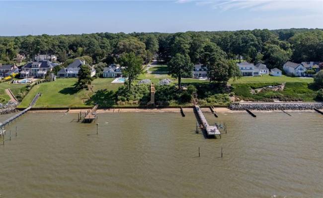 803 Riverside Drive, Newport News, VA 23606