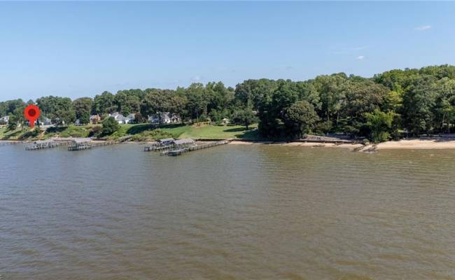 803 Riverside Drive, Newport News, VA 23606