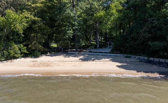 803 Riverside Drive, Newport News, VA 23606