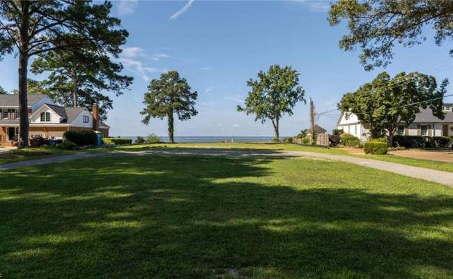 803 Riverside Drive, Newport News, VA 23606