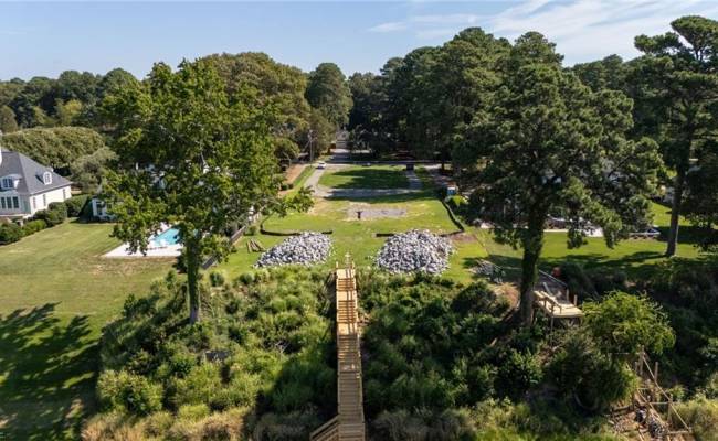 803 Riverside Drive, Newport News, VA 23606