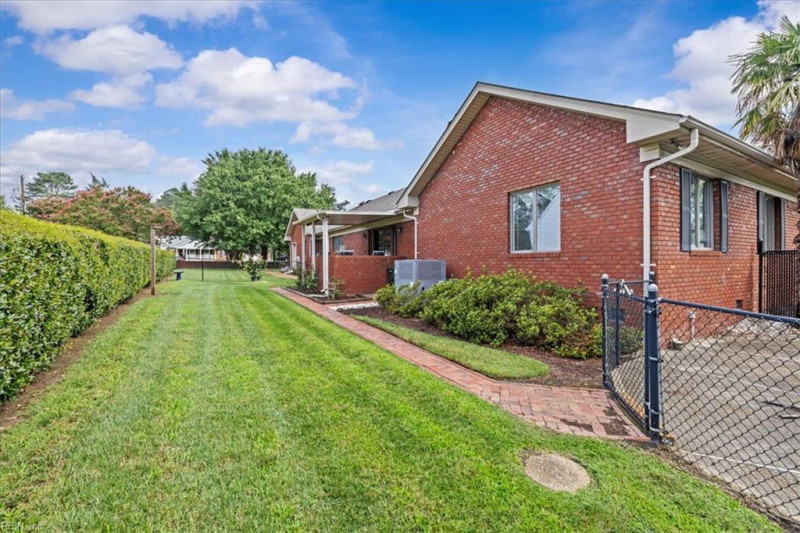Photo 14 of 48 residential for sale in Suffolk virginia Photo 14 of 48 residential for sale in Suffolk virginia