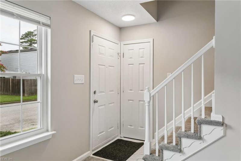 Photo 6 of 31 residential for sale in Newport News virginia Photo 6 of 31 residential for sale in Newport News virginia