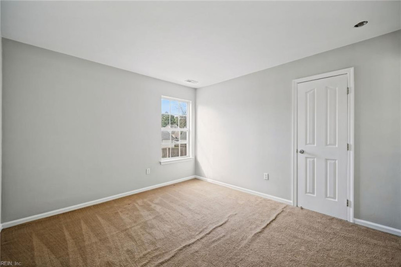 Photo 31 of 40 residential for sale in Suffolk virginia Photo 31 of 40 residential for sale in Suffolk virginia