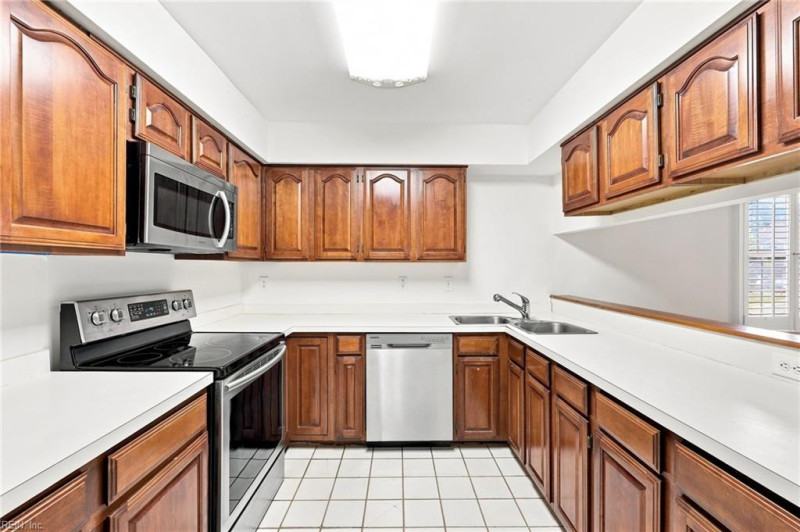 Photo 8 of 22 residential for sale in Hampton virginia Photo 8 of 22 residential for sale in Hampton virginia