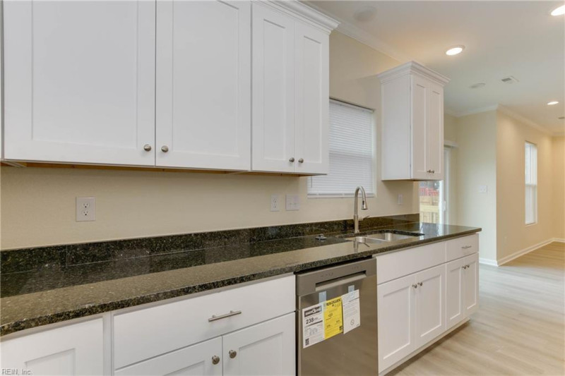 Photo 18 of 32 residential for sale in Norfolk virginia Photo 18 of 32 residential for sale in Norfolk virginia