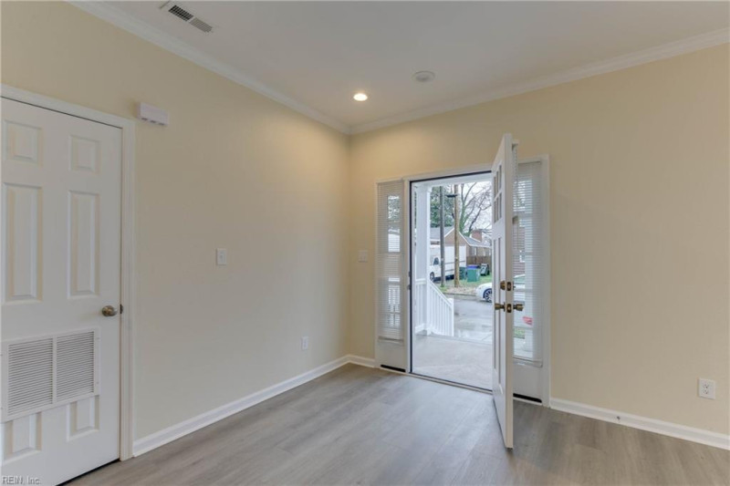 Photo 6 of 32 residential for sale in Norfolk virginia Photo 6 of 32 residential for sale in Norfolk virginia