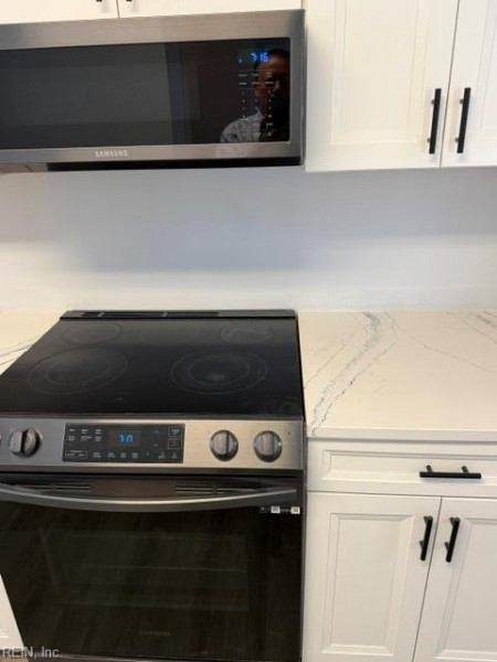 Photo 12 of 31 residential for sale in Virginia Beach virginia