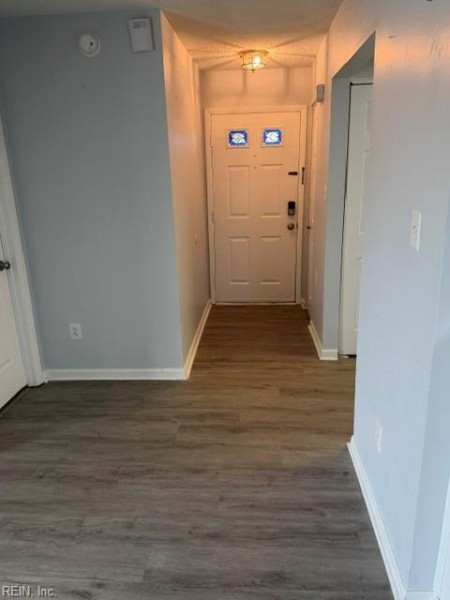 Photo 9 of 31 residential for sale in Virginia Beach virginia
