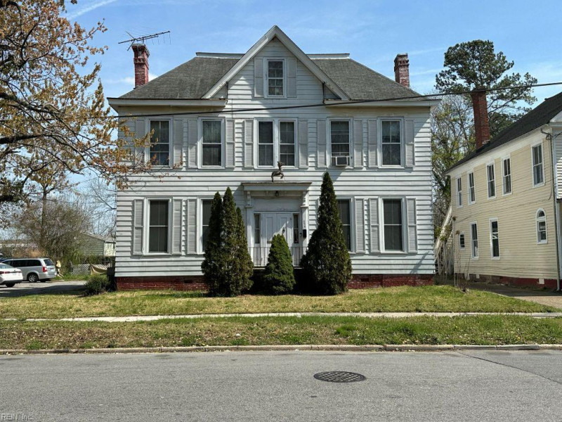 Photo 1 of 38 residential for sale in Suffolk virginia