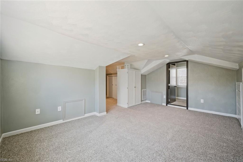Photo 16 of 36 residential for sale in Norfolk virginia