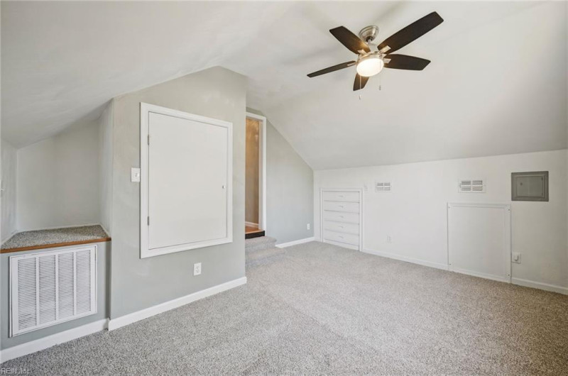 Photo 19 of 36 residential for sale in Norfolk virginia