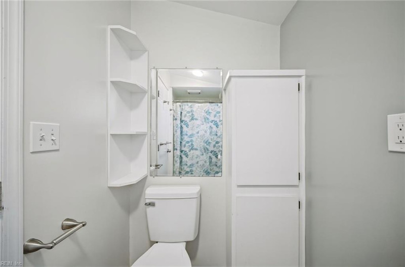 Photo 23 of 36 residential for sale in Norfolk virginia
