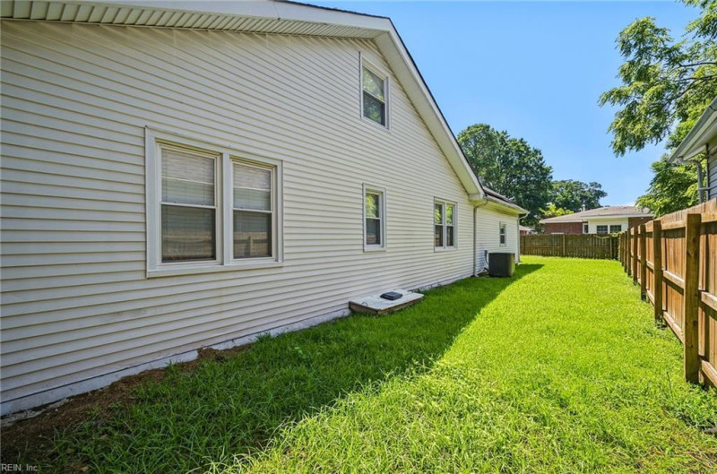 Photo 25 of 36 residential for sale in Norfolk virginia