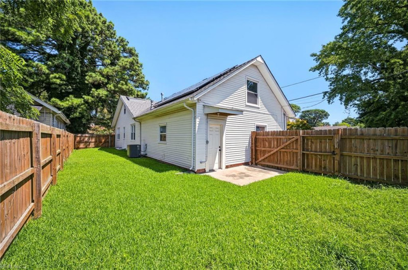 Photo 29 of 36 residential for sale in Norfolk virginia