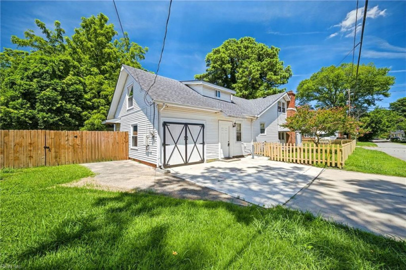 Photo 30 of 36 residential for sale in Norfolk virginia