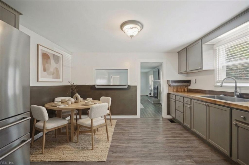 Photo 9 of 36 residential for sale in Norfolk virginia