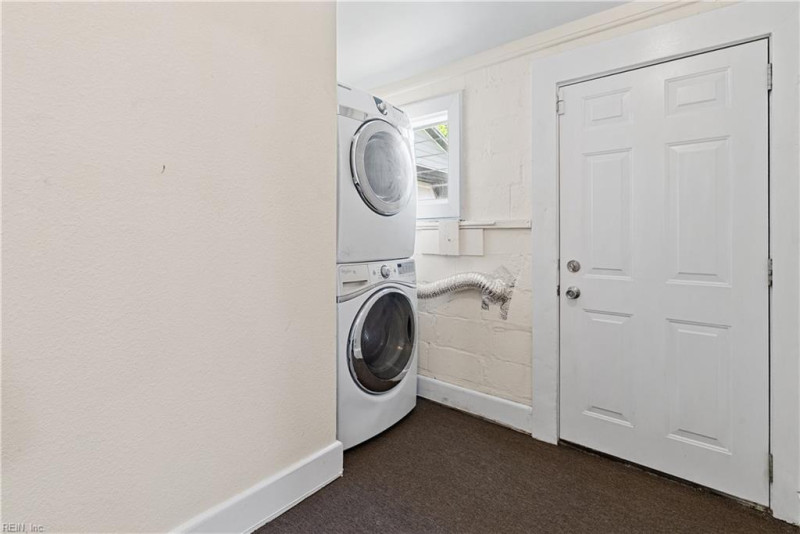 Photo 25 of 41 residential for sale in Norfolk virginia