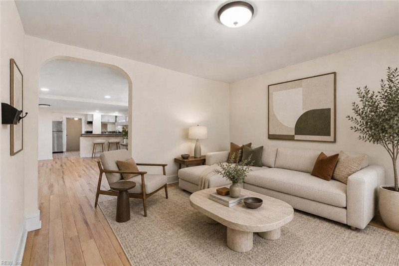 Photo 4 of 41 residential for sale in Norfolk virginia