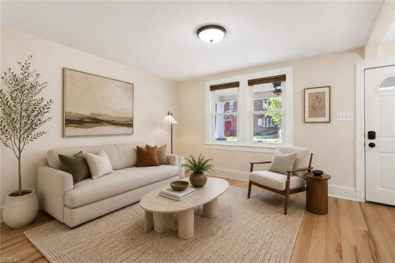 Photo 5 of 41 residential for sale in Norfolk virginia