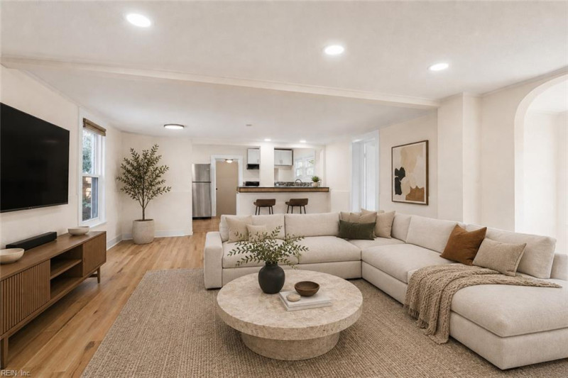 Photo 6 of 41 residential for sale in Norfolk virginia