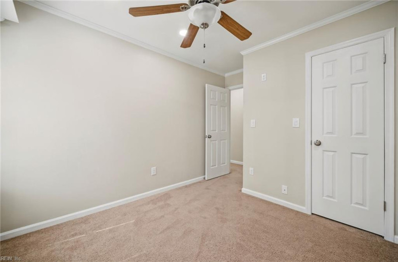 Photo 13 of 19 residential for sale in Chesapeake virginia