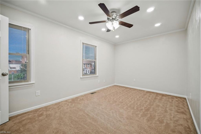 Photo 9 of 19 residential for sale in Chesapeake virginia