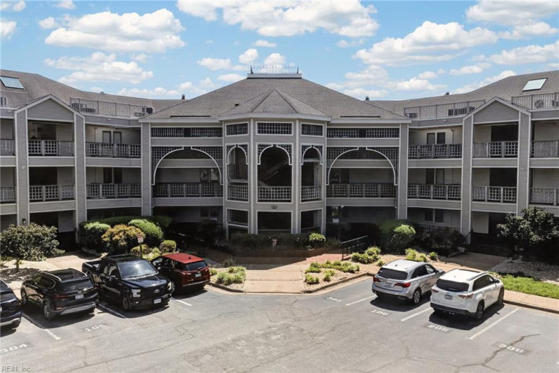 Photo 4 of 49 residential for sale in Hampton virginia Photo 4 of 49 residential for sale in Hampton virginia