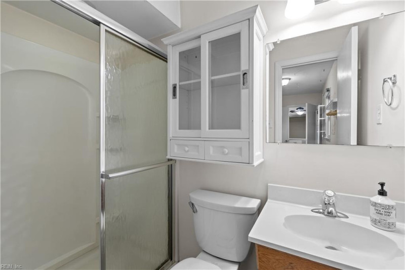 Photo 20 of 47 residential for sale in Virginia Beach virginia