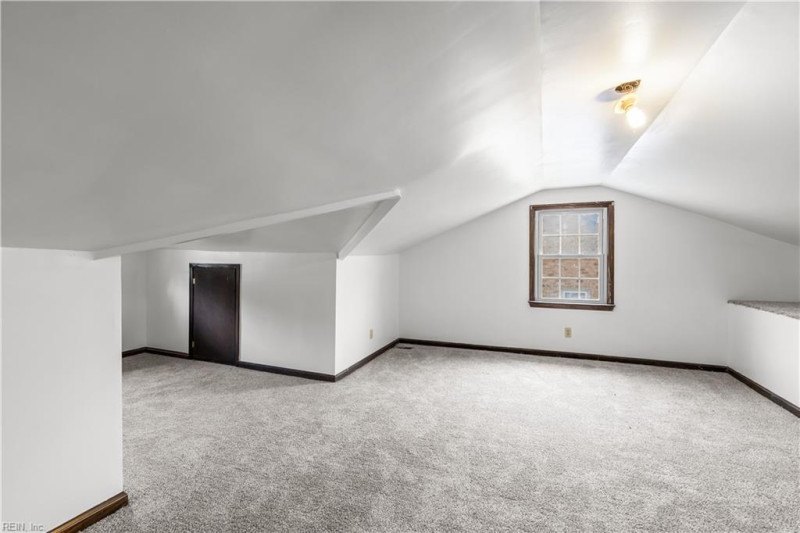 Photo 21 of 47 residential for sale in Virginia Beach virginia