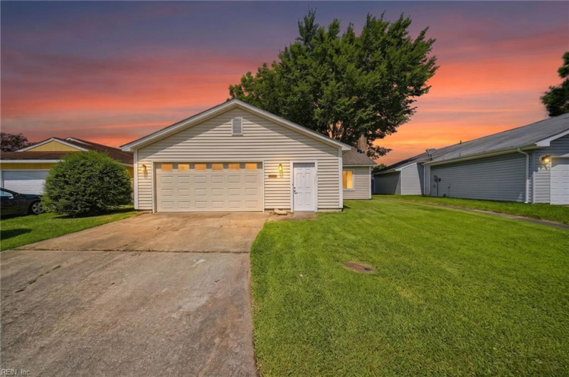 Photo 2 of 49 residential for sale in Virginia Beach virginia
