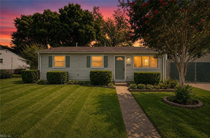 Photo 2 of 28 residential for sale in Hampton virginia