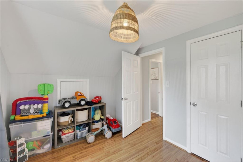 Photo 15 of 26 residential for sale in Newport News virginia