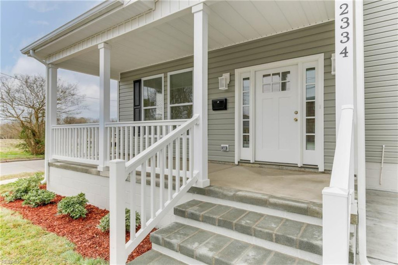 Photo 3 of 32 residential for sale in Norfolk virginia