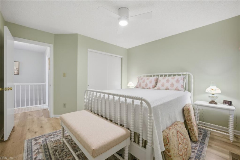 Photo 21 of 44 residential for sale in Chesapeake virginia