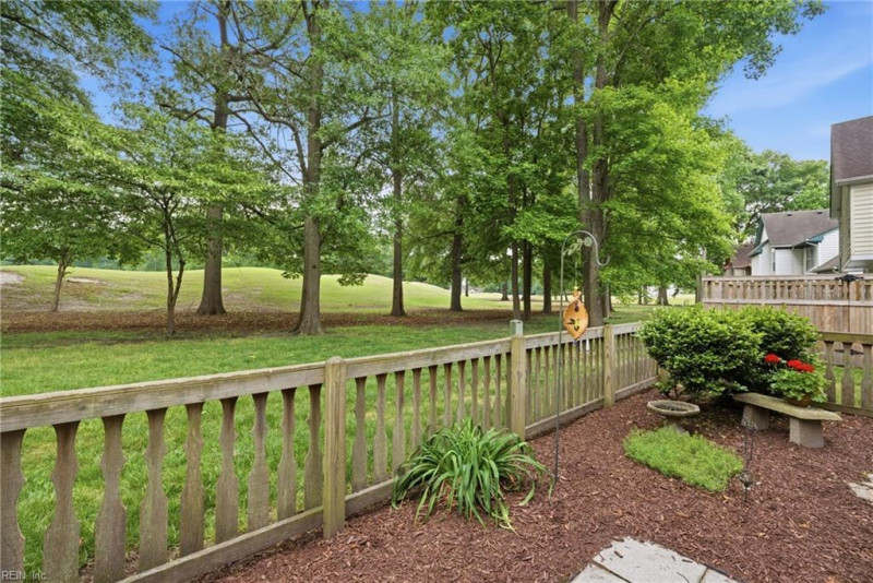 Photo 26 of 44 residential for sale in Chesapeake virginia