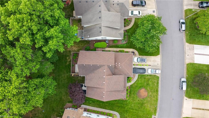 Photo 36 of 44 residential for sale in Chesapeake virginia