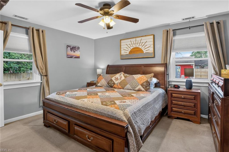 Photo 22 of 38 residential for sale in Chesapeake virginia