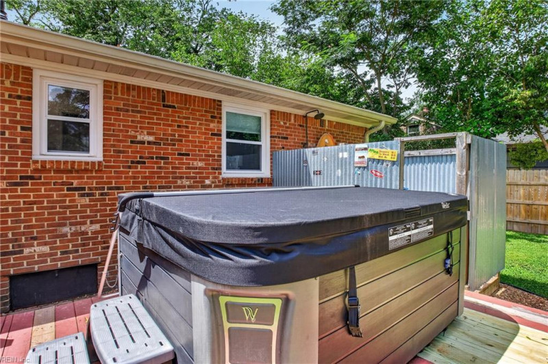 Photo 29 of 38 residential for sale in Chesapeake virginia