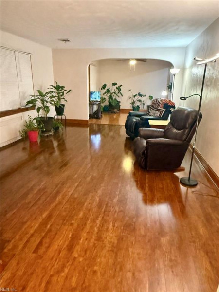 Photo 21 of 23 residential for sale in Portsmouth virginia Photo 21 of 23 residential for sale in Portsmouth virginia