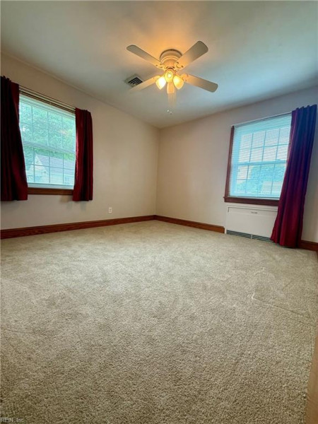 Photo 26 of 48 residential for sale in Portsmouth virginia