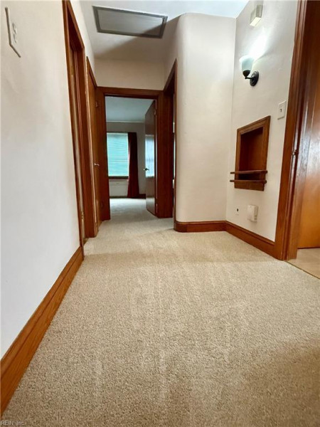 Photo 33 of 48 residential for sale in Portsmouth virginia