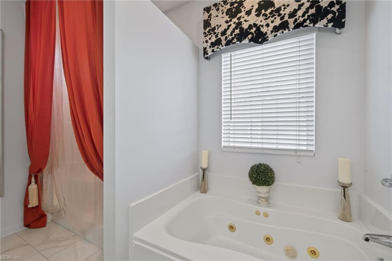 Photo 21 of 25 residential for sale in Virginia Beach virginia