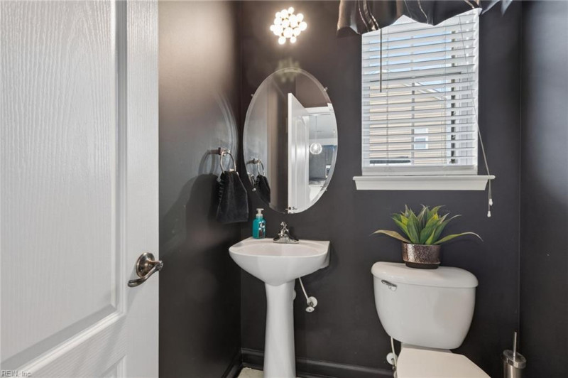 Photo 8 of 25 residential for sale in Virginia Beach virginia