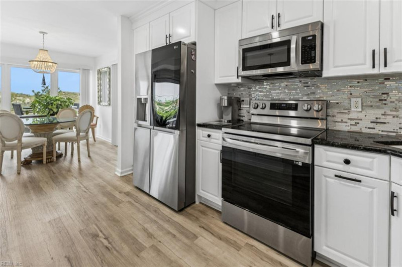 Photo 16 of 34 residential for sale in Virginia Beach virginia