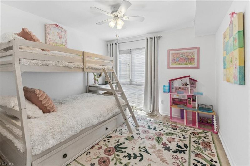Photo 29 of 34 residential for sale in Virginia Beach virginia